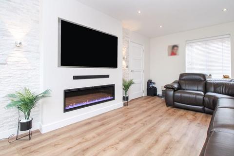 41 Hare Meadow, Great Barford, Bedford, MK44 3ES
