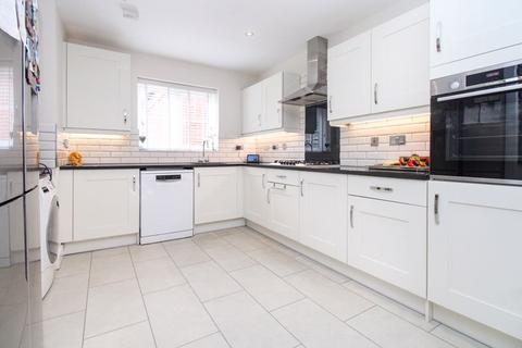 41 Hare Meadow, Great Barford, Bedford, MK44 3ES