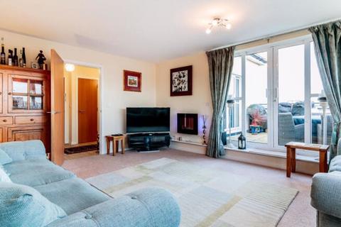 3 bedroom penthouse for sale, Palgrave Road, Bedford MK42