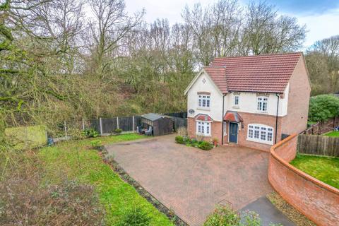 4 bedroom detached house for sale, Adderley Avenue, Weddington