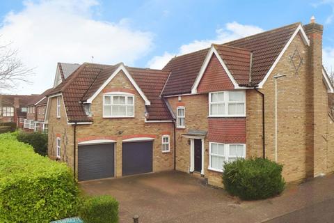 4 bedroom detached house for sale, Drovers Way, Bishop's Stortford CM23