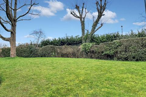 31 Pennycroft, Croydon, CR0 9LL