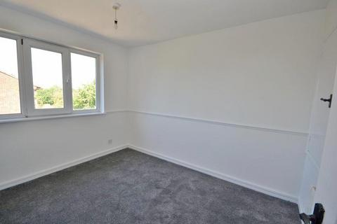 2 bedroom cluster house to rent, Furzton, Milton Keynes MK4