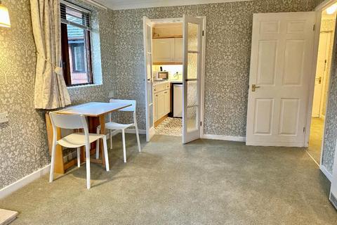 1 bedroom apartment for sale, Hale WA14