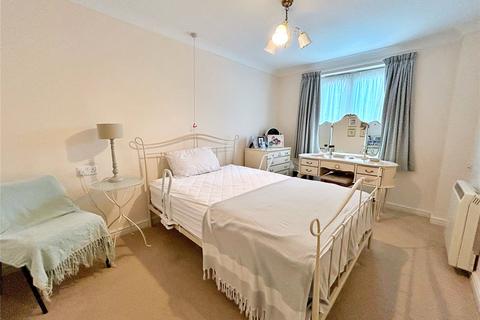 1 bedroom apartment for sale, Lymington Road, Highcliffe, Christchurch, Dorset, BH23