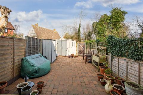 9 Bryant Way, Toddington, Dunstable, LU5 6EX