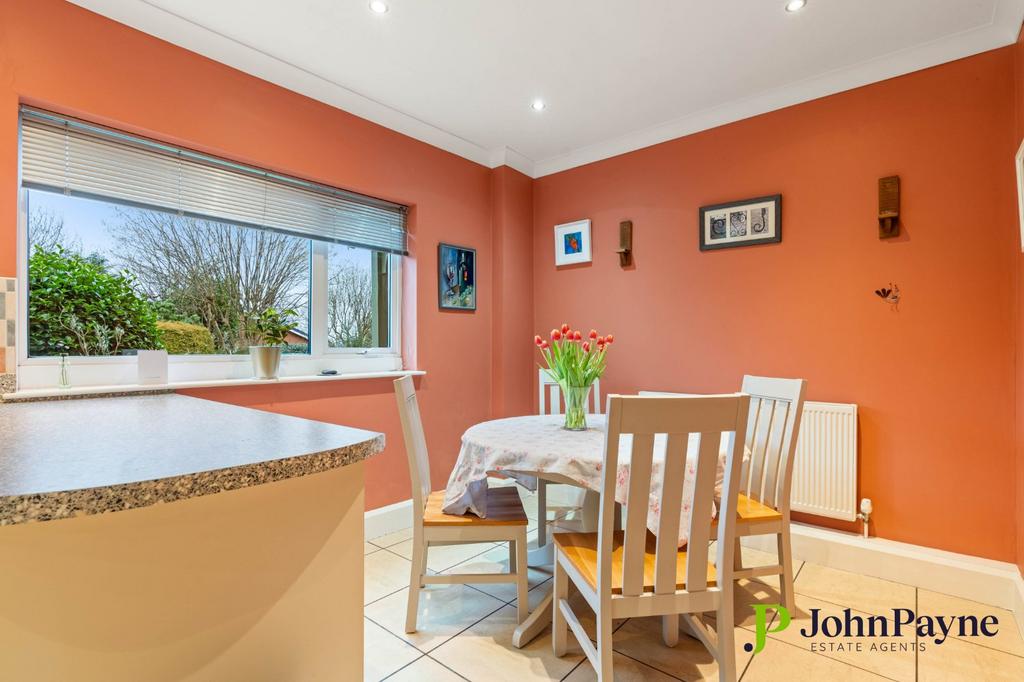 Breakfast Room