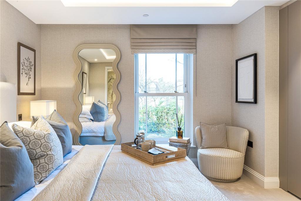 Show Apartment