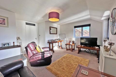 1 bedroom maisonette for sale, Frank Lunnon Close, Bourne End, SL8