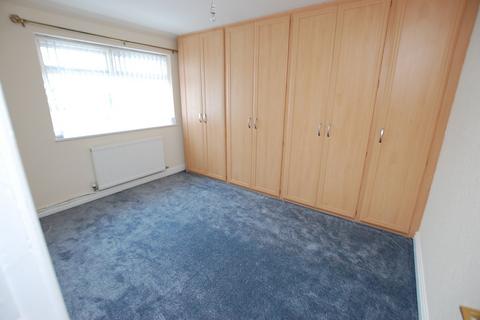 27 Knowle Avenue, Ashton-under-lyne, OL7 9ER