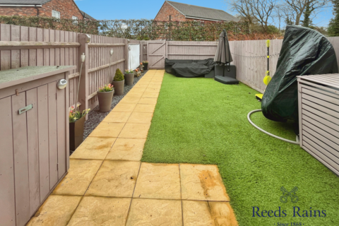 33 Cotton Field Road, Holmes Chapel, Crewe, CW4 7PD