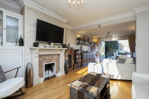 56 Roding View, Buckhurst Hill, IG9 6AQ