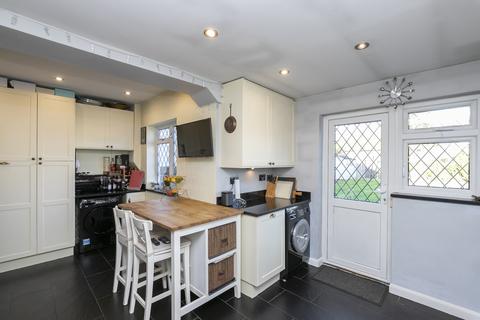 56 Roding View, Buckhurst Hill, IG9 6AQ