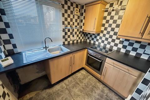 2 bedroom end of terrace house for sale, Victoria Street, Greater Manchester SK14