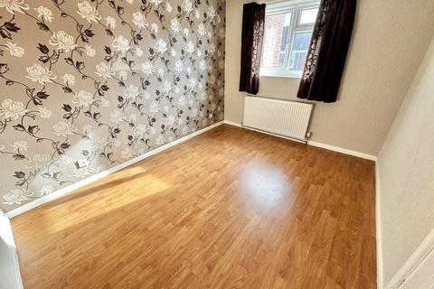 3 bedroom link detached house for sale, Hildenley Close, Scarborough YO12