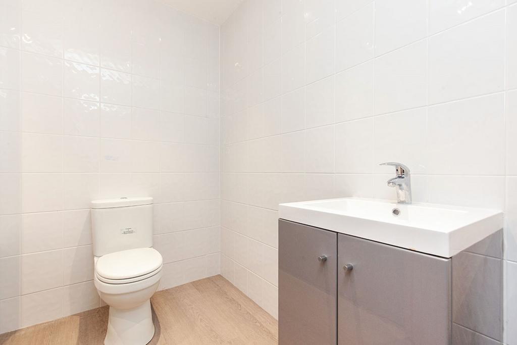 Bathroom/WC