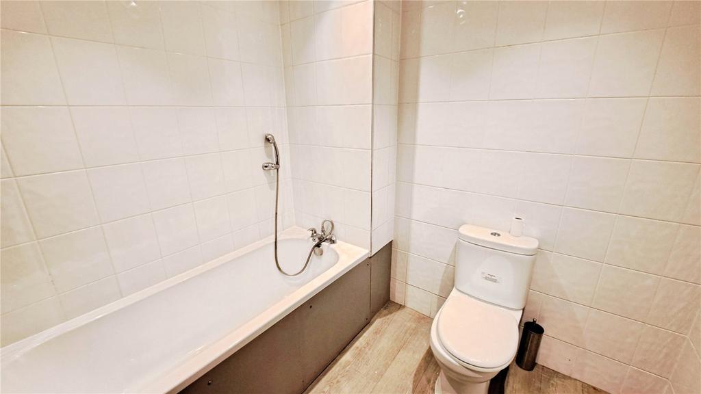 Bathroom/Wc