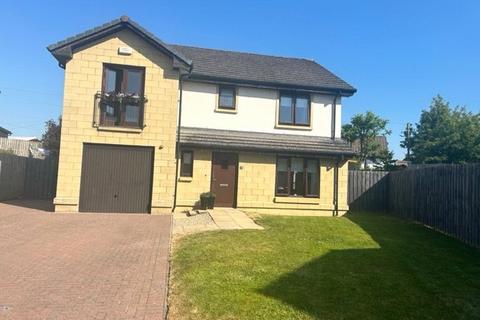 5 bedroom detached house to rent, Bruce Gardens, Lanark ML11