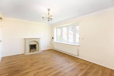 10 Corfe Close, Wolverhampton, WV6 7RT