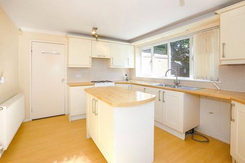 10 Corfe Close, Wolverhampton, WV6 7RT