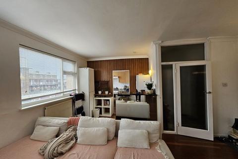 1 bedroom flat to rent, NW3