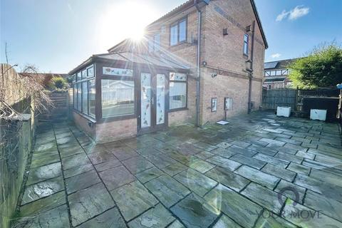 1 Blair Close, Shaw, Oldham, OL2 7SR
