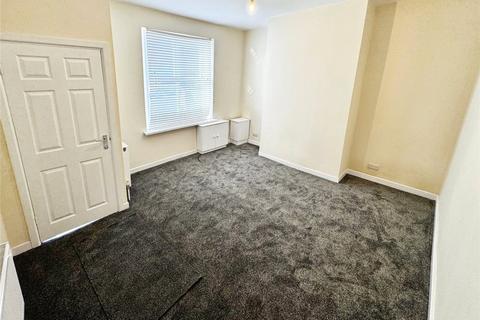 2 bedroom terraced house to rent, Wellington Road, Manchester M27