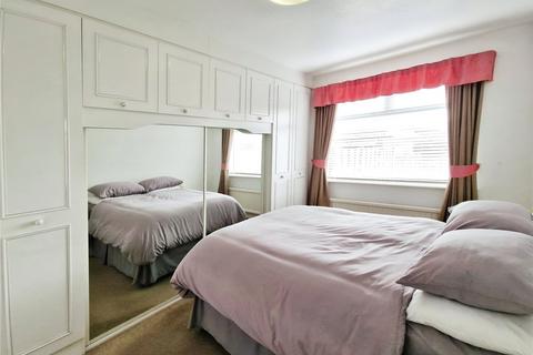 9 Chalfont Drive, Worsley, Manchester, M28 7FR