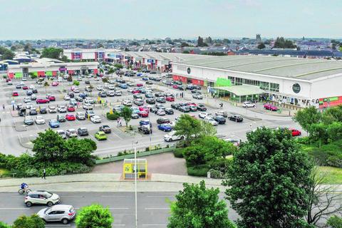 Retail property park to rent, M Park Central 12, Southport PR9