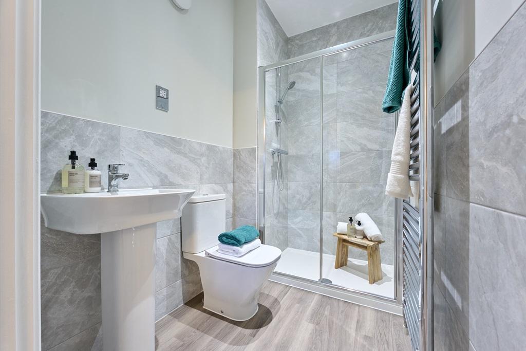 Private En Suite shower room
