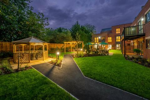 2 bedroom retirement property for sale, Apartment 12 at Jessiefield Court Spath Road, Didsbury M20