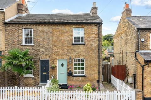 2 bedroom end of terrace house for sale, High Oak Road, Ware SG12