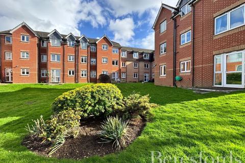 1 bedroom apartment for sale, Mavis Grove, Hornchurch, RM12