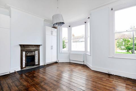 4 bedroom terraced house to rent, Bridgeman Road, Acton Green, London, W4