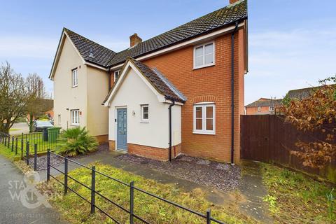 3 bedroom semi-detached house for sale, Wheatfield Way, Long Stratton, Norwich