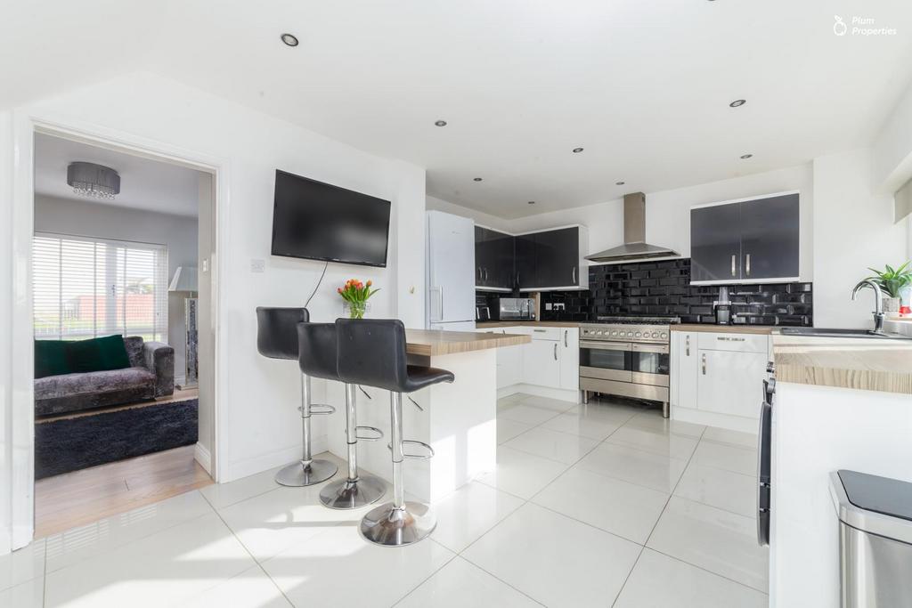 63 Wybourne Grove-4.jpg