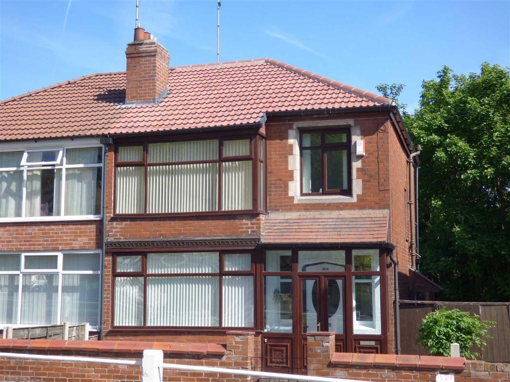 Rochdale Road, Blackley, Manchester, M9 3 bed semidetached house £84,950