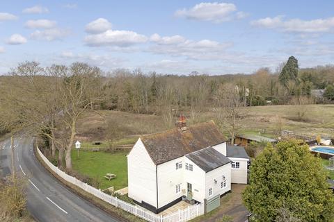 4 bedroom detached house for sale, Station Road, Wickham Bishops, CM8