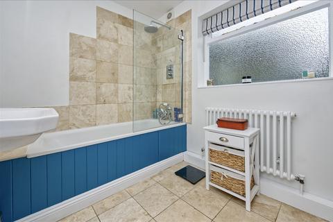 1 bedroom flat for sale, Shepherd's Bush W12 W12