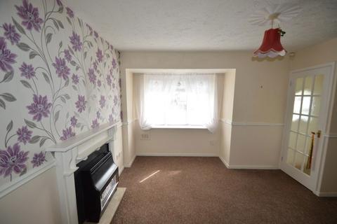 2 bedroom house to rent, FOXDALE DRIVE, BRIERLEY HILL