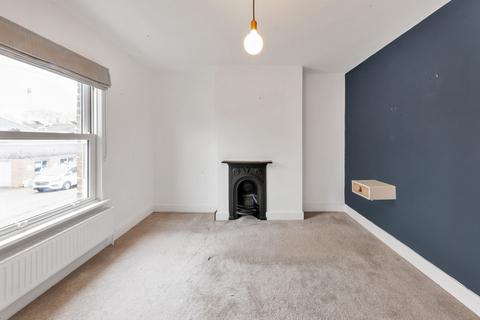 3 bedroom terraced house for sale, Exeter Road, Newmarket CB8