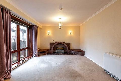 58 Howden Drive, Jedburgh, TD8 6JZ