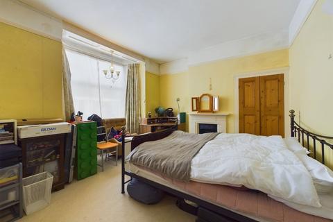 96 Cedar Road, Northampton, NN1 4RW