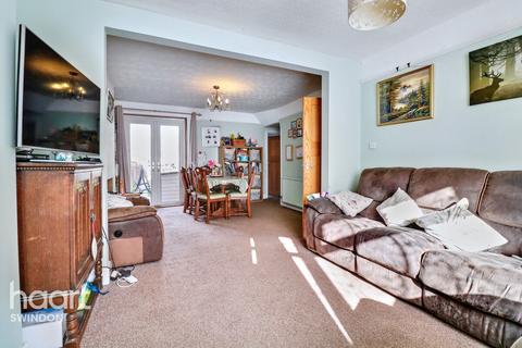 3 bedroom terraced house for sale, Ferndale Road, Swindon