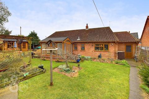 3 bedroom detached bungalow for sale, Woods Close, Ditchingham, Bungay