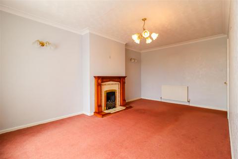 3 bedroom semi-detached bungalow for sale, Clayton Rise, Wakefield WF1