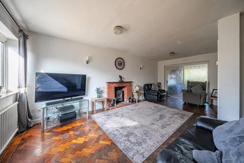 4 bedroom detached house for sale, Foxhurst Road, Ash Vale GU12