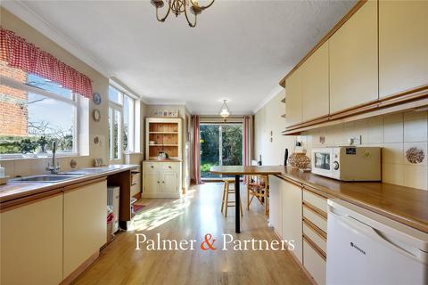 4 bedroom detached house for sale, Harsnett Road, New Town, Colchester, Essex, CO1