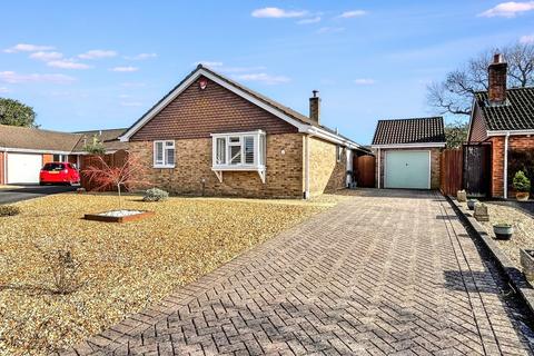 2 bedroom detached bungalow for sale, Highcliffe