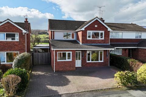 3 bedroom detached house for sale, Aynsley Close, Stoke-On-Trent ST10